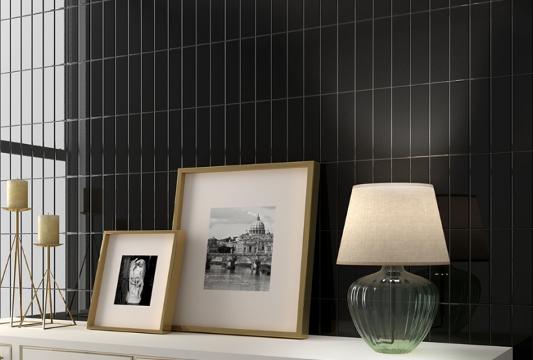 Costa Nova Black Gloss 5x20